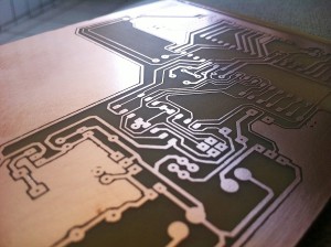 Circuito Impresso com Photoresist Film